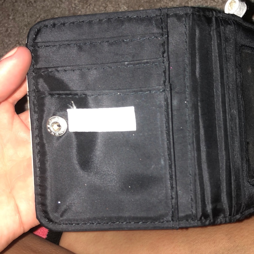 Arrow Patterned Wallet - Picture 5 of 6